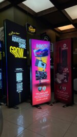 استند لایت باکس ایستاده