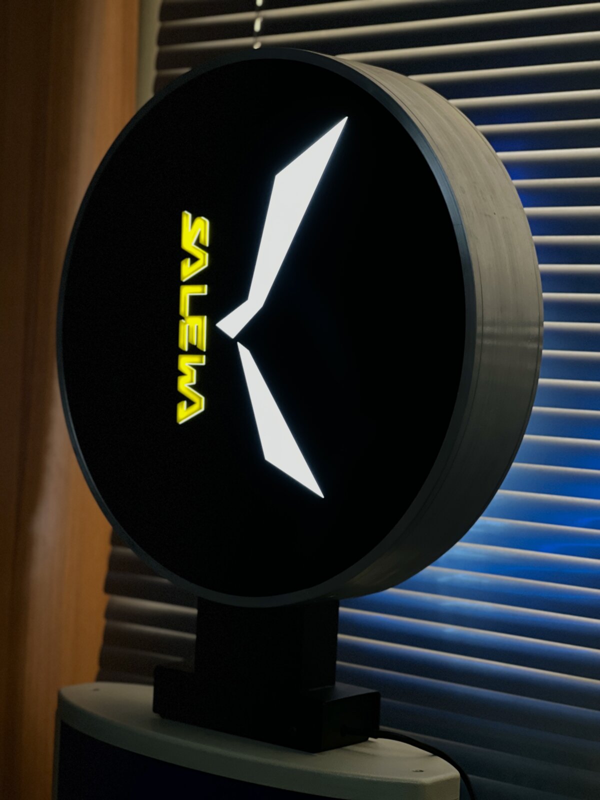 لایت باکس دایره‌ ای